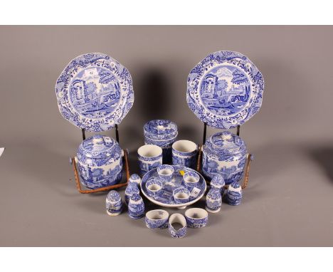 A quantity of various blue and white Spode "Italian" dinnerwares