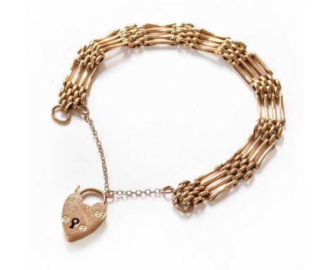 A Gate Link Bracelet, stamped '9CT', length 18.5cmGross weight 10.8 grams.