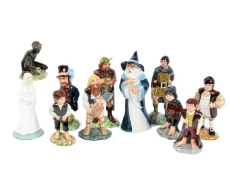 A set of Royal Doulton 'Lord of the Rings' figures comprising 'Gandalf' HN2911, 'Frodo' HN2912, 'Gollum' HN2913, 'Bilbo' HN29