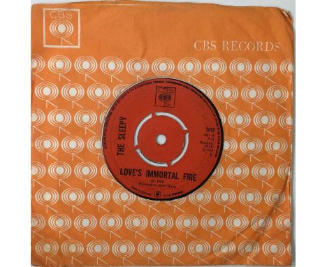 THE SLEEPY - LOVE'S IMMORTAL FIRE 7" (ORIGINAL UK STOCK COPY - CBS 3592). Massive Pop/Psych winner from The Sleepy with their