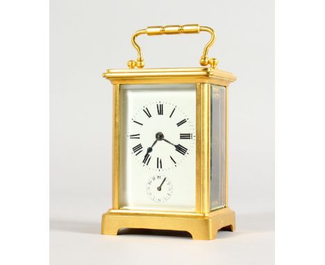 A GOOD FRENCH ALARM CARRIAGE CLOCK. 4.5ins high.