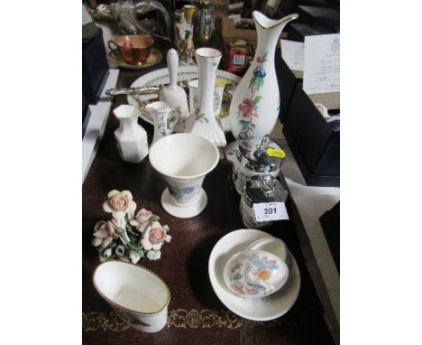 A quantity of Royal Worcester and other porcelain