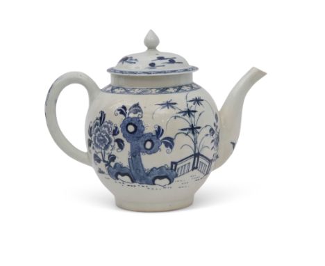 18th century Lowestoft porcelain tea pot decorated in underglaze blue with a chinoiserie design, the associated cover with a 
