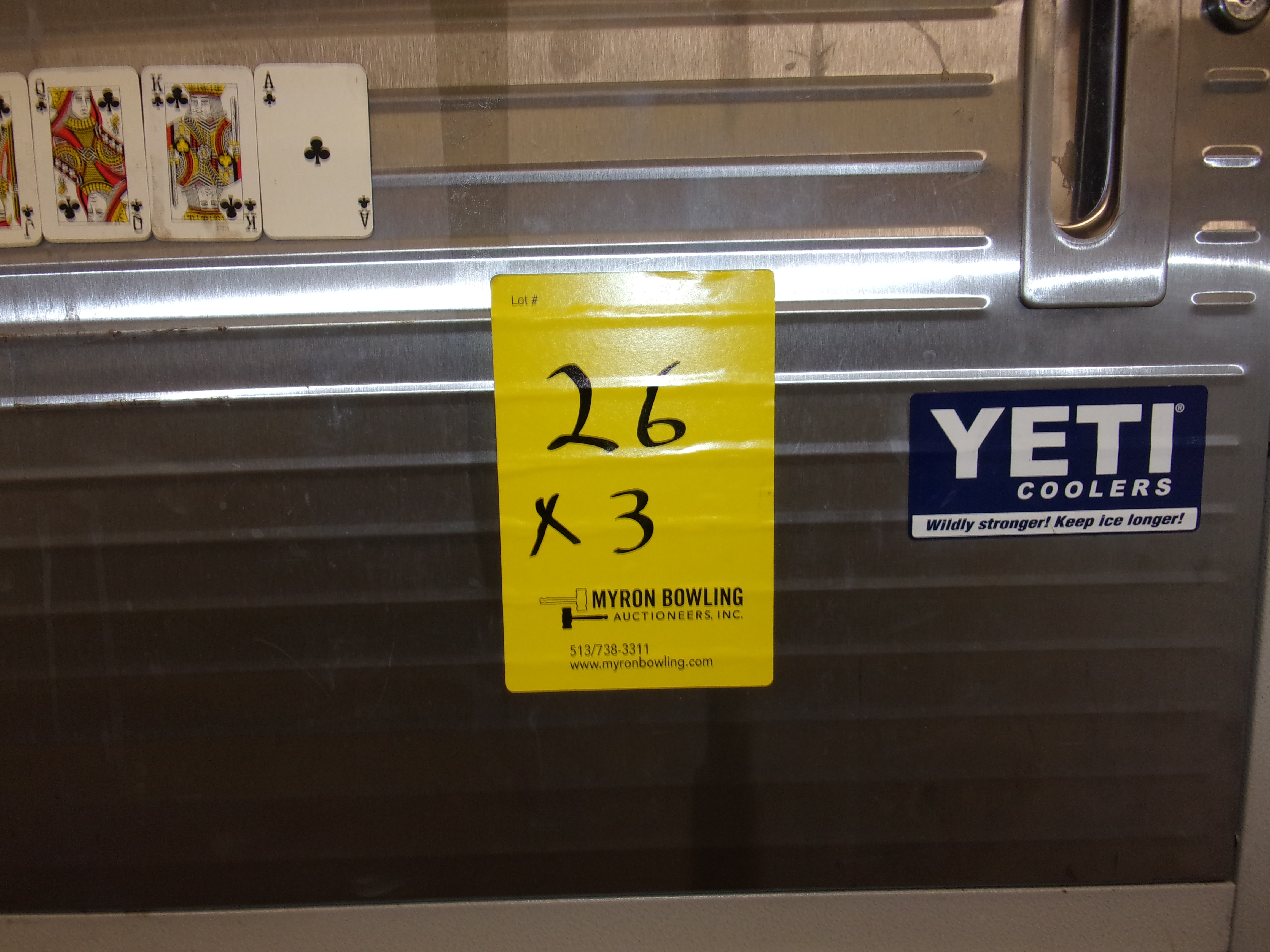 yeti stand up cooler