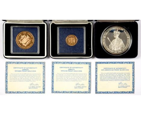 GOLD COINS. JAMAICA, PROOF 100 DOLLARS AND PROOF 250 DOLLARS 1979 AND SILVER PROOF COMMEMORATIVE 25 DOLLARS 1979, ALL CASED