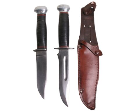 WW2 US Navy / US Marines PAL RH 36 Fighting Knife, with aluminium top pommel and cross guard. Leather bound grip. 15cm length