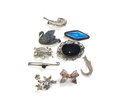 Selection vintage silver brooches weight 65g 