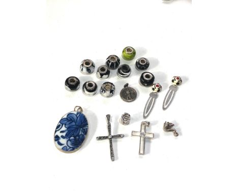 Selection of vintage silver jeweller includes charms pendants etc 