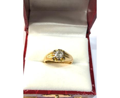 18ct  gold diamond solitare ring central diamond measures approx 5.2mm est .55ct 