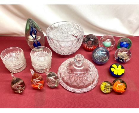 Collection of Caithness &amp; Murano style paperweights, a Nachtmann lidded cut glass bowl with six glasses, and a set of gla