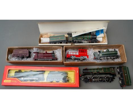 Assorted trains, 00 Gauge to include: Tri-ang Hornby R759 G Hall class locomotive and tender (G.W.R) boxed with outer case; H