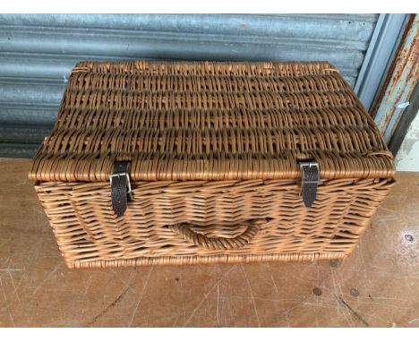 Wicker Hamper 