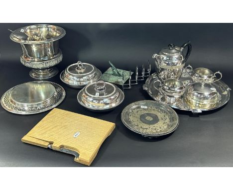 A good quality Art Deco Walker &amp; Hall silver plated drinks tray (light scratches) 37cm diam, a good quality Walker &amp; 