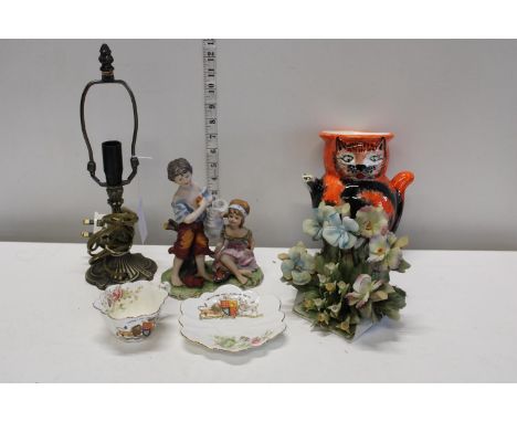 Selection of vintage ceramics 