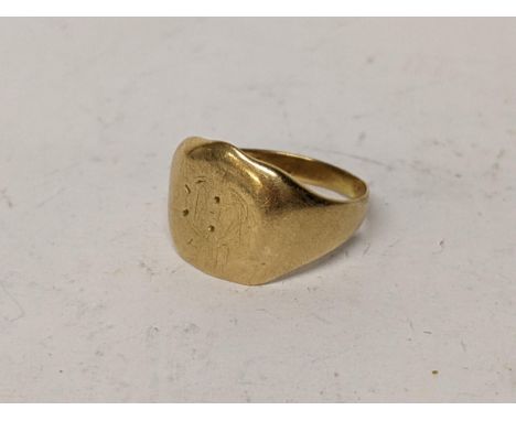 A yellow metal gents signet ring, 4.3gLocation: 