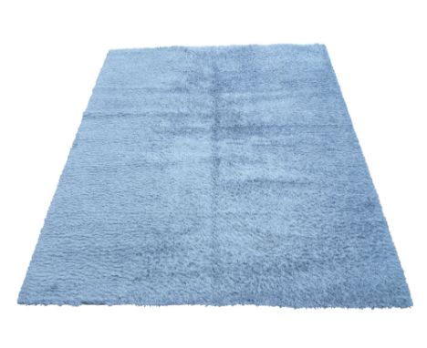 A modern Turkish made grey shag pile carpet, 366cm x 274cm    