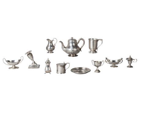 A collection of miscellaneous silver to include a Victorian pear shape bachelor teapot, London c.1868, Robert Hennell III, ch