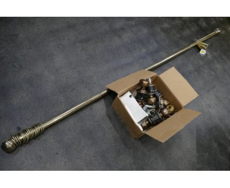 Box of vintage brass lockable door handles and brass coloured curtain pole, pole 170 cm