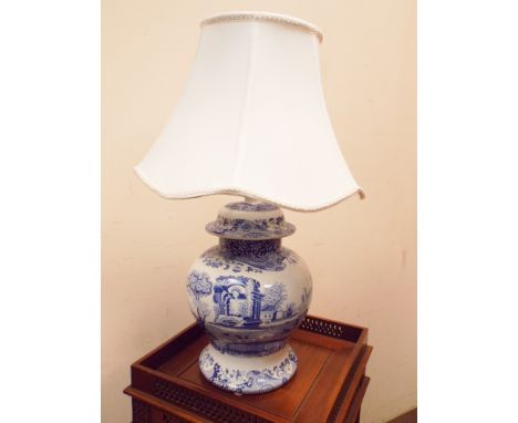 Spode Italian Pattern blue and white vase shaped table lamp with shade 