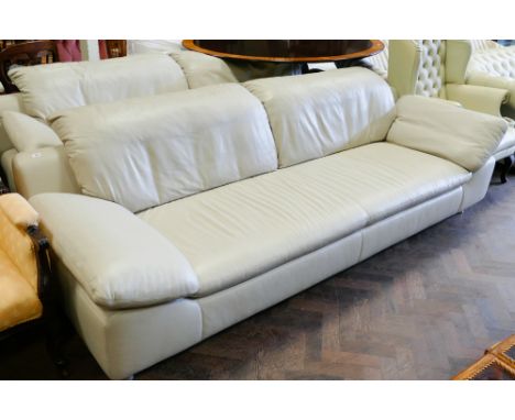 Pair of large contemporary pale mushroom leather settee sofa by W. Schillig, USA