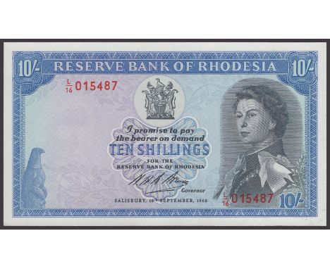 Reserve Bank of Rhodesia, 10 Shillings, 10 September 1968, serial number L/16 015487, Bruce signature, light central bend, ab