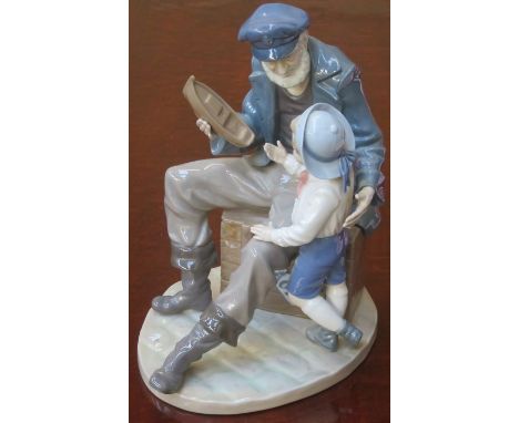 LLADRO GLAZED CERAMIC FIGURE GROUP, APPROXIMATELY 29cm HIGH