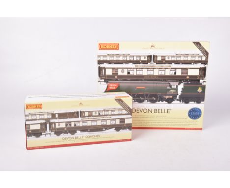 A boxed Hornby (China) '00' gauge R2568 'Devon Belle' train packWith 4-6-2 locomotive and tender Streamline West Country Clas