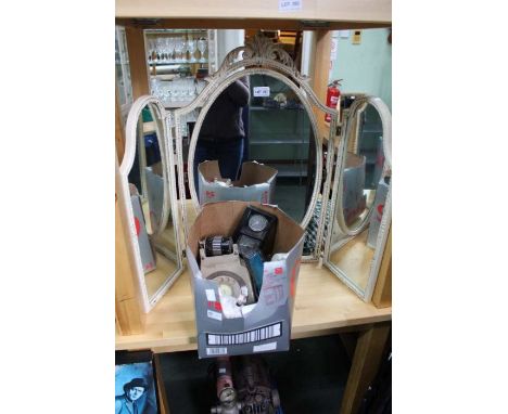Marie Antoinette design triple mirror