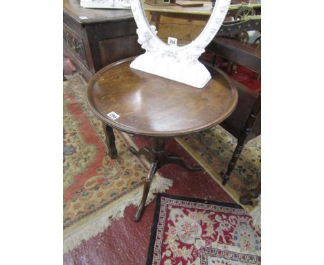 18th century mahogany topped tripod table