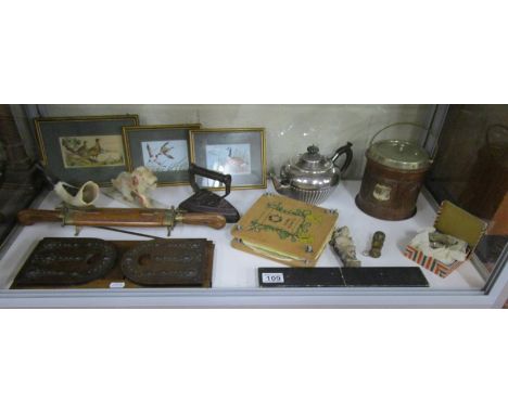 Collectables to include oak biscuit barrel etc