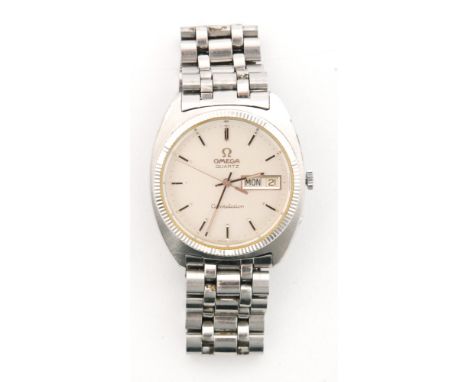 A 1970s gentleman's Omega Quartz Constellation stainless steel wrist watch, linen dial with black baton markers and sweep sec