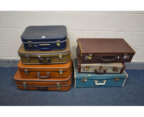 SEVEN VARIOUS VINTAGE SUITCASES
