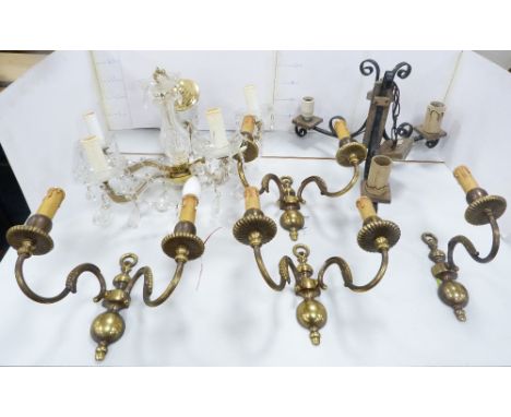 Venetian-style five-branch ceiling light with glass pear-shaped drops and glass pans, wrought iron ceiling light, three match