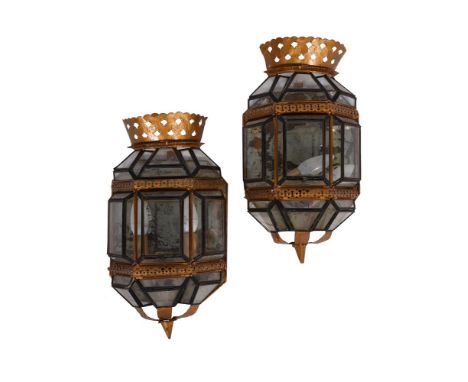 A PAIR OF CONTINENTAL EBONISED AND GILDED TOLE WALL LANTERN LIGHTS PROBABLY EARLY 20TH CENTURY In the Venetian manner with st