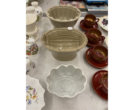 THREE VINTAGE STONEWARE JELLY MOULDS 
