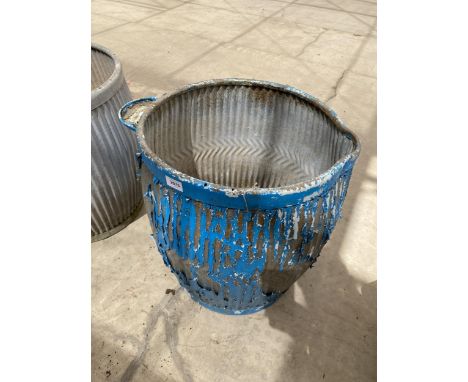 A VINTAGE BLUE PAINTED DOLLY TUB 