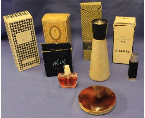 Collection of assorted vintage perfumes in case to include: Miss Dior by Christian Dior; Tweed; Rochas Paris; Chanel no. 5; l