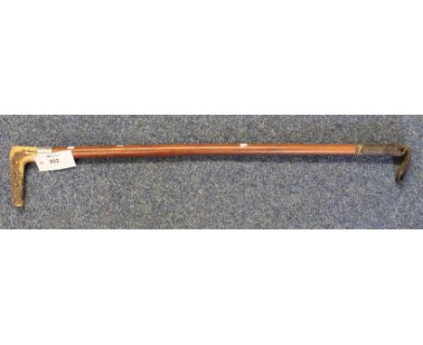 Silver collared, horn handled hunting crop with antler horn handle , formerly in the ownership of the Hope family Pentwyn, Ab