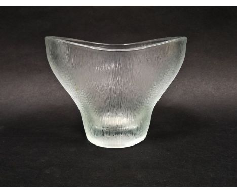 Frantisek Vizner (1936-2011) for Rudolfova Hut (Sklo Union), a matte glass 'Eye-bath' bowl/jardiniere, with vertical texturin