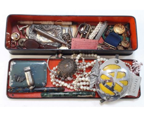 A papier mache box and contents including a silver enamel butterfly brooch, a fountain pen with 14ct gold nib and another, a 