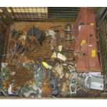 Lifting equipment - Chain, D clamps, Shackles, 2T Block and Tackle Chain (FECO), Various s
