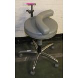 Rotating Chair on wheels