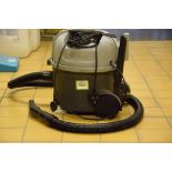 Tub Vacuum Cleaner