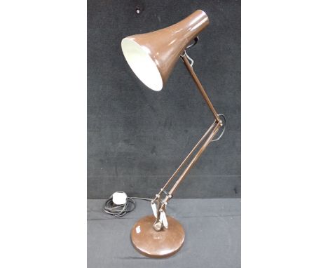 AN 'ANGLEPOISE LIGHTING LTD' LAMP in brown, 1970s