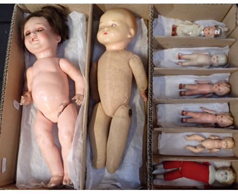 A COLLECTION OF VINTAGE DOLLS including small composition dolls, some jointed, one small bisque headed