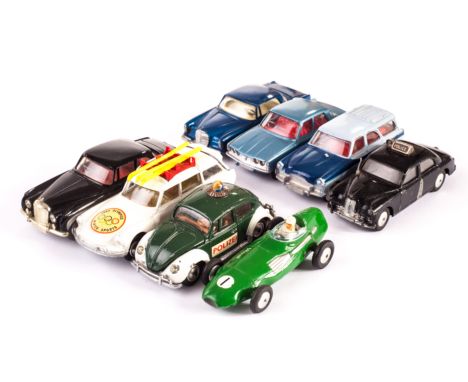 1950s-60s Corgi Toys, inclu­ding 204 Rover 90, 203 Vauxhall Velox, 201M Austin Cambridge, burnt orange, 205 Riley Pathfinder,