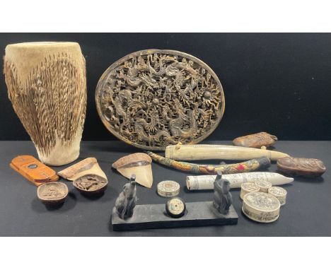 Boxes and Objects - a replica Chinese combination sundial and compass, 15.5cm long; an Oriental resin oval box, the outer mou