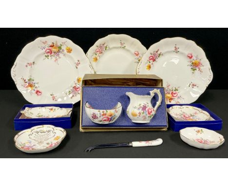 A Royal Crown Derby Posies pattern two handled sandwich/pastry plate, 25cm wide; two others; a Posies pattern milk jug and su