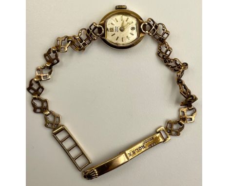A lady's vintage 9ct gold Tudor Royal hand winding wristwatch with 9ct gold watch bracelet, watch face width approx. 16mm inc