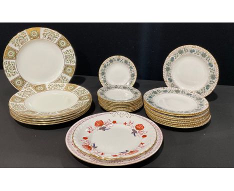 Royal Crown Derby table china - a set of six Green Derby panel pattern 27cm diameter dinner plates, (all seconds) others nine